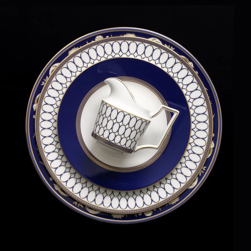 Casa si Gradina - Bucatarie si vesela - Cani si pahare - Cani si cesti - Ceasca si farfurie espresso, portelan Wedgwood, Renaissance Gold, 75ml - Infinity.ro