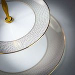 Casa si Gradina - Bucatarie si vesela - Vesela si tacamuri - Vesela pentru servire - Suport prajituri cu 2 nivele, portelan, 27cm x H 29cm - Infinity.ro