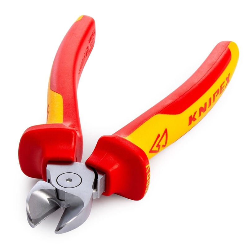 Casa si Gradina - Constructii - Scule de mana si unelte - Clesti si patenti - Cleste cu taiere diagonala, maner izolat Knipex 70 06 160, 160 mm - Infinity.ro