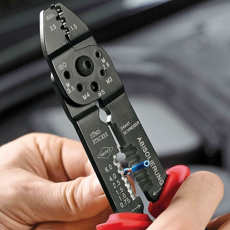 Casa si Gradina - Constructii - Scule de mana si unelte - Clesti si patenti - Cleste profesional pentru sertizat si dezizolat Knipex 97 21 215 B, 230 mm - Infinity.ro