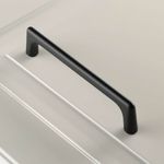 Casa si Gradina - Mobilier - Feronerie si accesorii mobila - Maner mobilier Alpay negru mat , lungimea intre gauri 192 mm , lungimea totala 203 mm - Infinity.ro