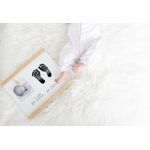 Casa si Gradina - Decoratiuni - Obiecte decorative - Decoratiuni camera copilului - Tablou cu fotografie si amprente ale bebelusului - Pearhead - Infinity.ro