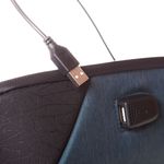 Sport si Outdoor - Articole de voiaj - Rucsacuri - Rucsac tableta Trust 11" USB 33x21.5x9 cm, 600 gr, albastru - Infinity.ro