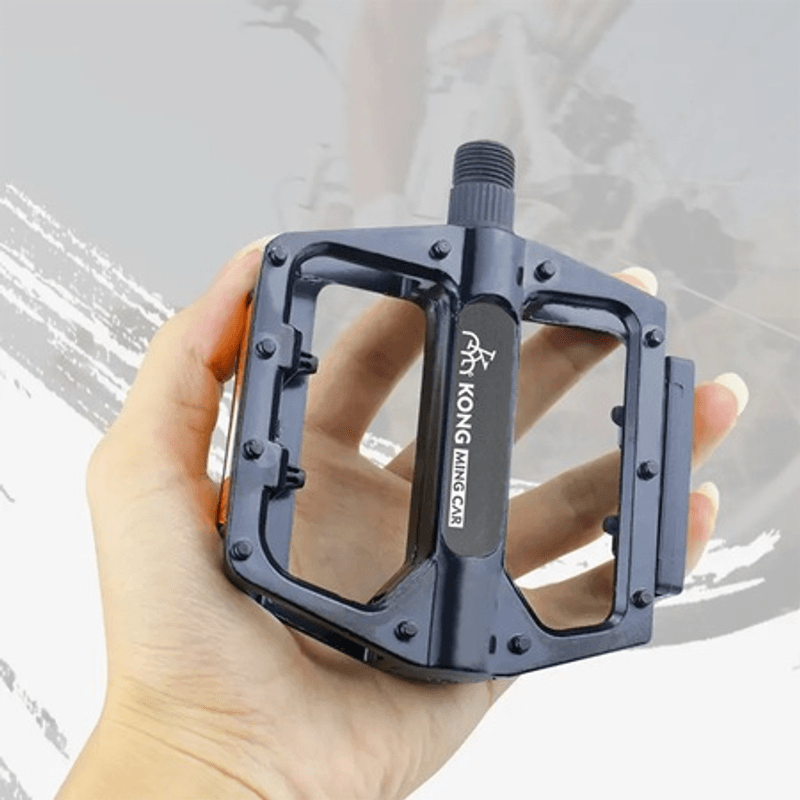 Sport si Outdoor/Ciclism/Piese pentru biciclete/Pedale biciclete - Set 2 Pedale Bicicleta din Aluminiu, Anti-alunecare, Rezistent la Apa si Praf, pentru MTB, BMX, Cursiera, Negru - Infinity.ro
