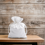 Market - Cadouri - Pungi cadou si accesorii - Saculet din satin pentru cadouri Crisalida, 13 x 18 cm, Alb - Infinity.ro