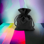 Market - Cadouri - Pungi cadou si accesorii - Saculet din satin pentru cadouri Crisalida, 13 x 18 cm, Negru - Infinity.ro