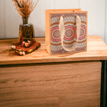 Market - Cadouri - Pungi cadou si accesorii - Punga cadou de hartie Crisalida, 14 x 15 x 7 cm, Mandale somon deschis - Infinity.ro