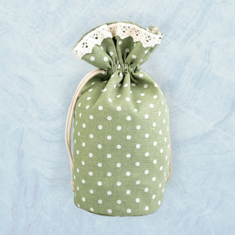 Market - Cadouri - Pungi cadou si accesorii - Saculet decorativ textil cu datela si imprimeu buline Crisalida, 13,5 x 18,5 cm, Verde - Infinity.ro