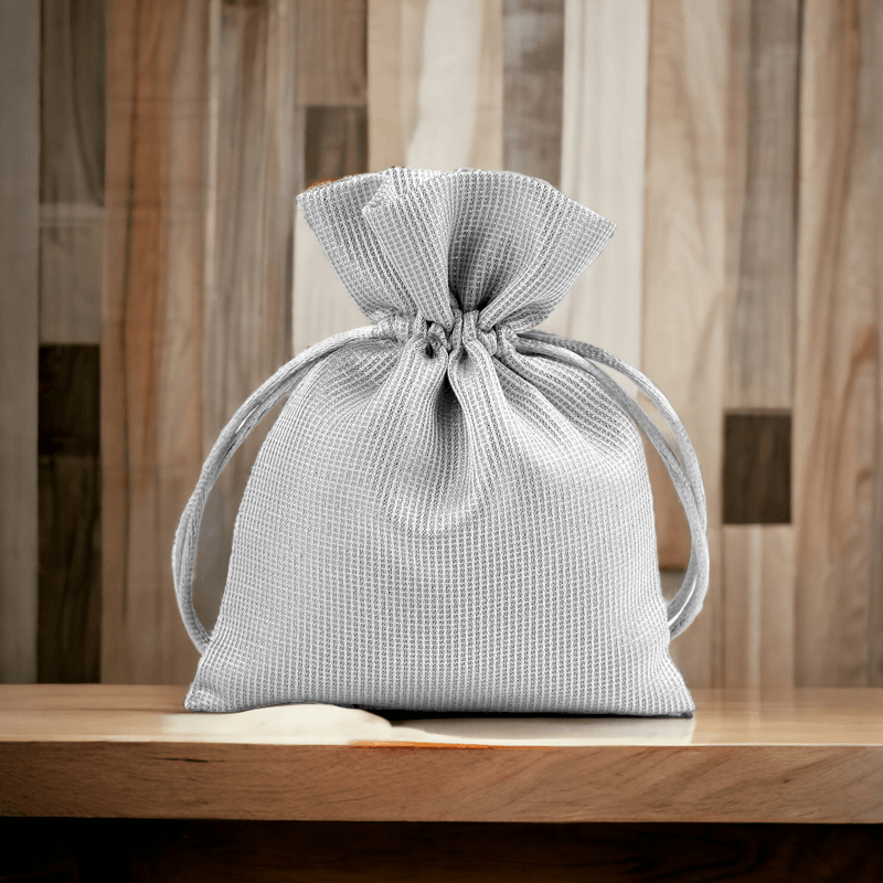 Market - Cadouri - Pungi cadou si accesorii - Saculet satinat cu lurex pentru cadouri 10 x 13 cm Gri auriu - Infinity.ro