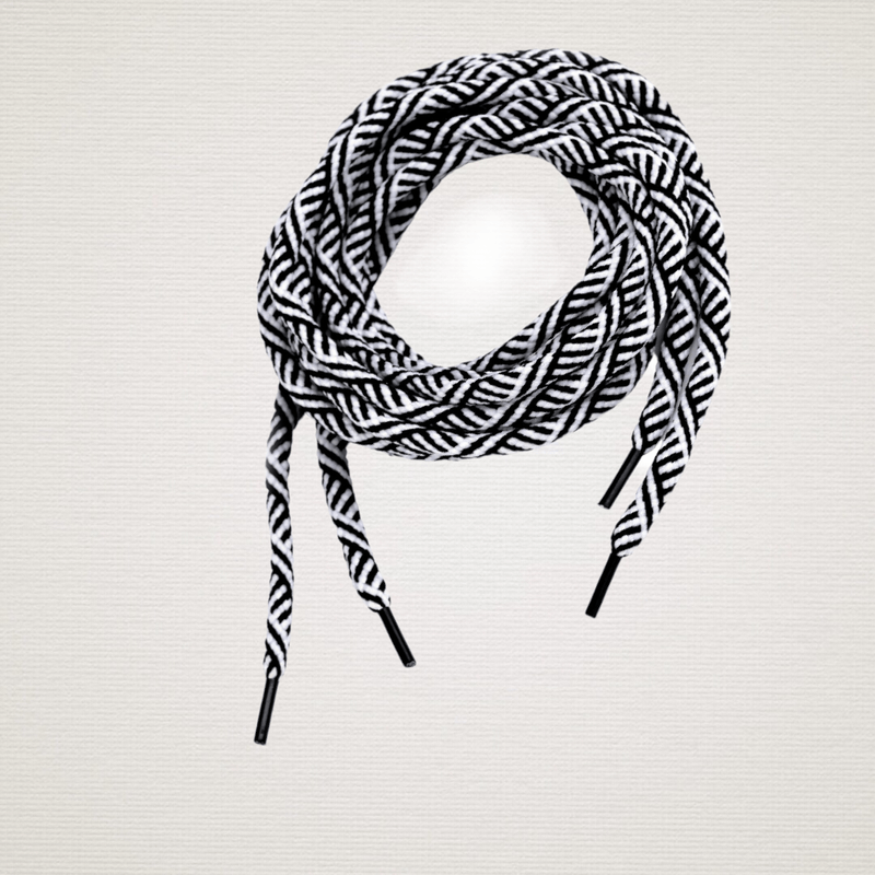 Fashion, accesorii si bijuterii - Femei - Incaltaminte femei - Accesorii incaltaminte - Set 2 sireturi rotunde poliester pentru pantofi sport 0,5 x 130 cm, Negru alb - Infinity.ro