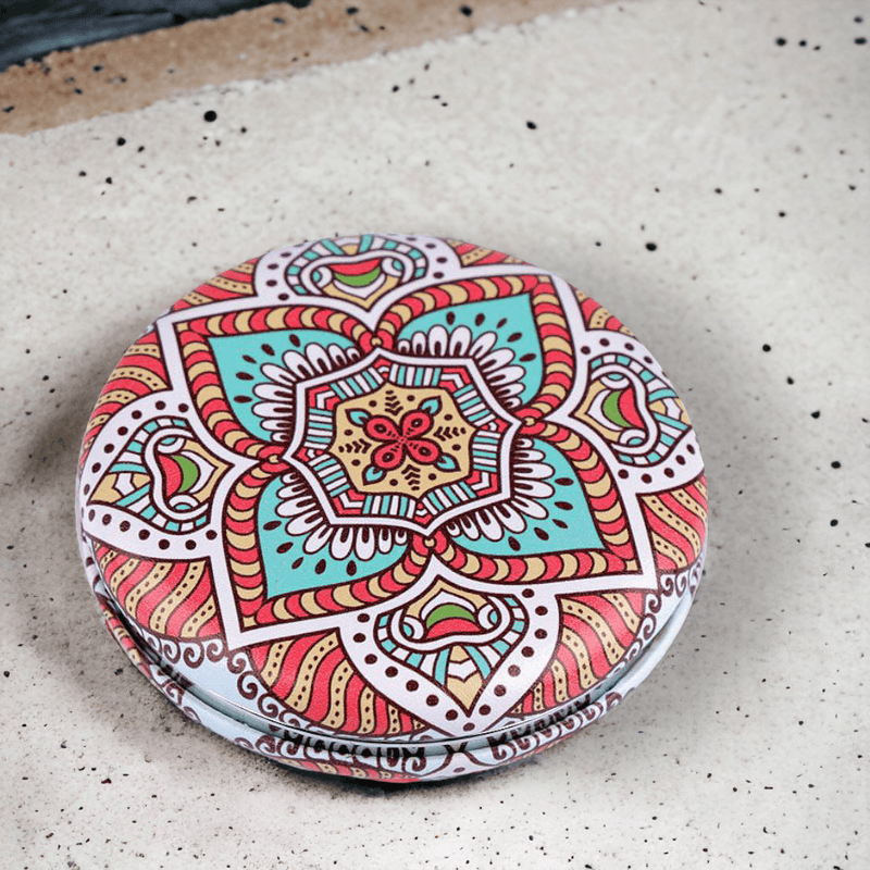 Ingrijire personala si Cosmetice - Machiaj - Oglinzi cosmetice - Oglinda poseta dubla din piele ecologica, Mandala 7 cm, Rosu - Infinity.ro