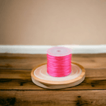Casa si Gradina - Decoratiuni - DIY - Articole mercerie - Snur satinat pentru tehnica kumihimo, 27 m, diametru 1 mm, Roz neon - Infinity.ro
