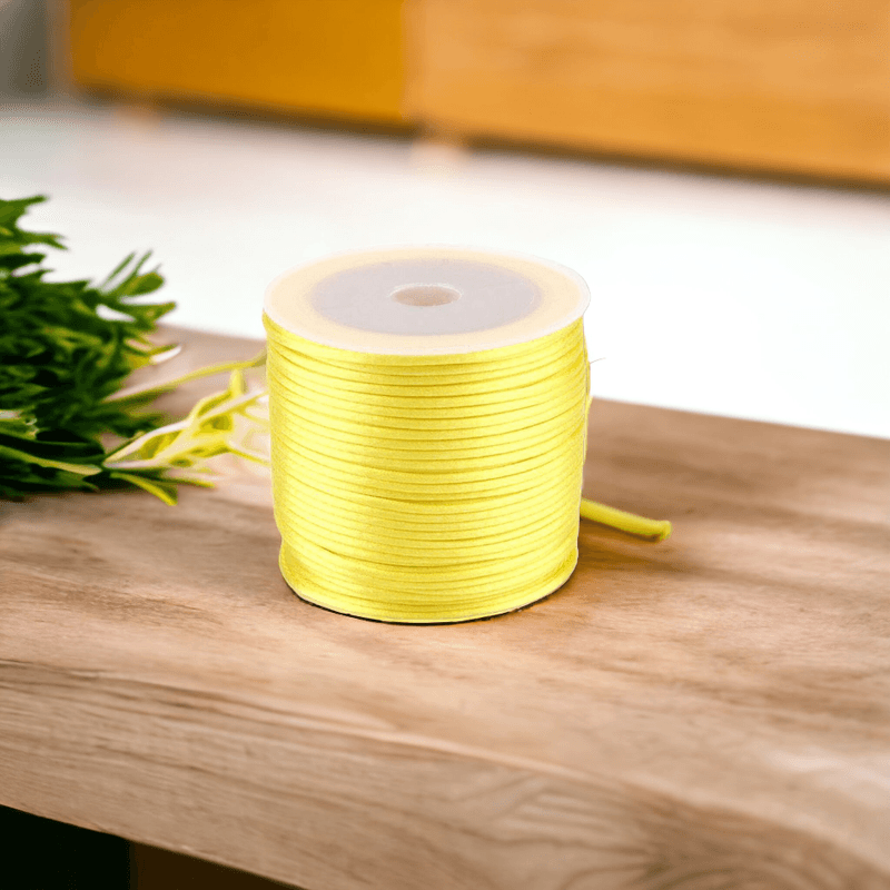 Casa si Gradina - Decoratiuni - DIY - Articole mercerie - Snur satinat pentru tehnica kumihimo, 27 m, diametru 1 mm, Galben - Infinity.ro