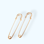 Casa si Gradina - Decoratiuni - DIY - Articole mercerie - Set 2 ace de siguranta decorative13 x 75 mm, Auriu - Infinity.ro