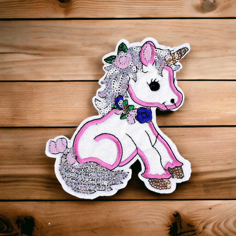 Casa si Gradina - Decoratiuni - DIY - Articole mercerie - Aplicatie termoadeziva cu paiete Crisalida, 11,2 x 13,7 cm, Unicorn - Infinity.ro