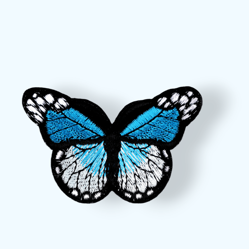 Casa si Gradina - Decoratiuni - DIY - Articole mercerie - Aplicatie termoadeziva brodata Kyrra 48 x 70 mm fluture Turcoaz - Infinity.ro