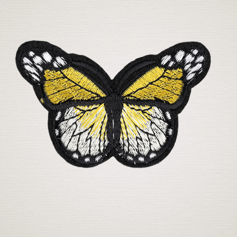 Casa si Gradina - Decoratiuni - DIY - Articole mercerie - Aplicatie termoadeziva brodata Crisalida, 48 x 70 mm, fluture Galben - Infinity.ro