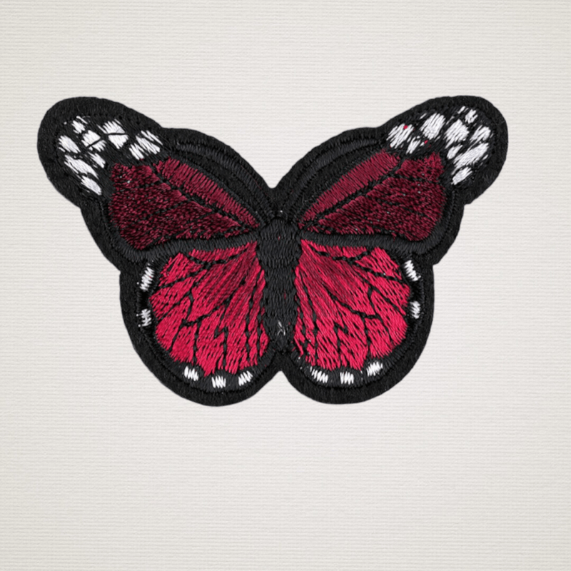 Casa si Gradina - Decoratiuni - DIY - Articole mercerie - Aplicatie termoadeziva brodata Crisalida, 48 x 70 mm, fluture Bordo - Infinity.ro