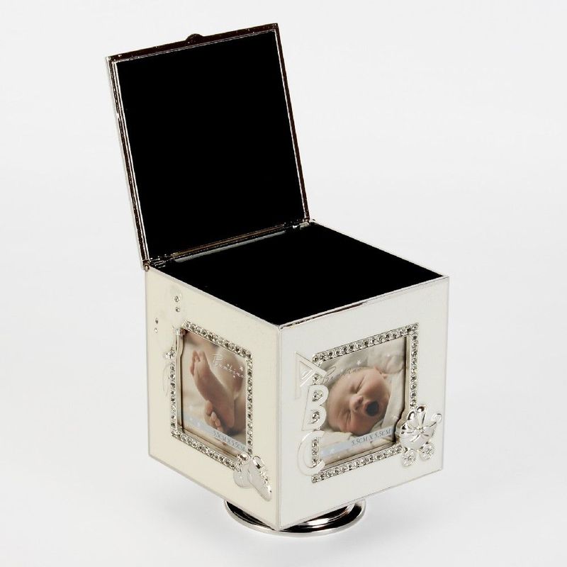 Market - Cadouri - Cadouri personalizate - Bambino by Juliana - Cub muzical cu spatii pentru fotografie - Infinity.ro