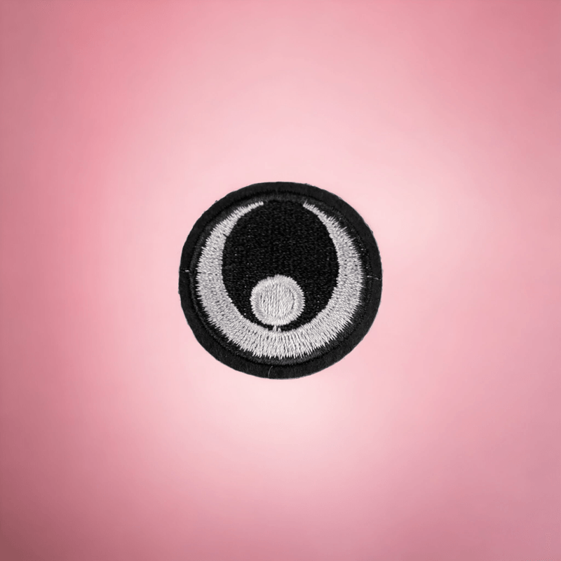 Casa si Gradina - Decoratiuni - DIY - Articole mercerie - Aplicatie termoadeziva brodata Crisalida, 38 mm, Ochi negru - Infinity.ro