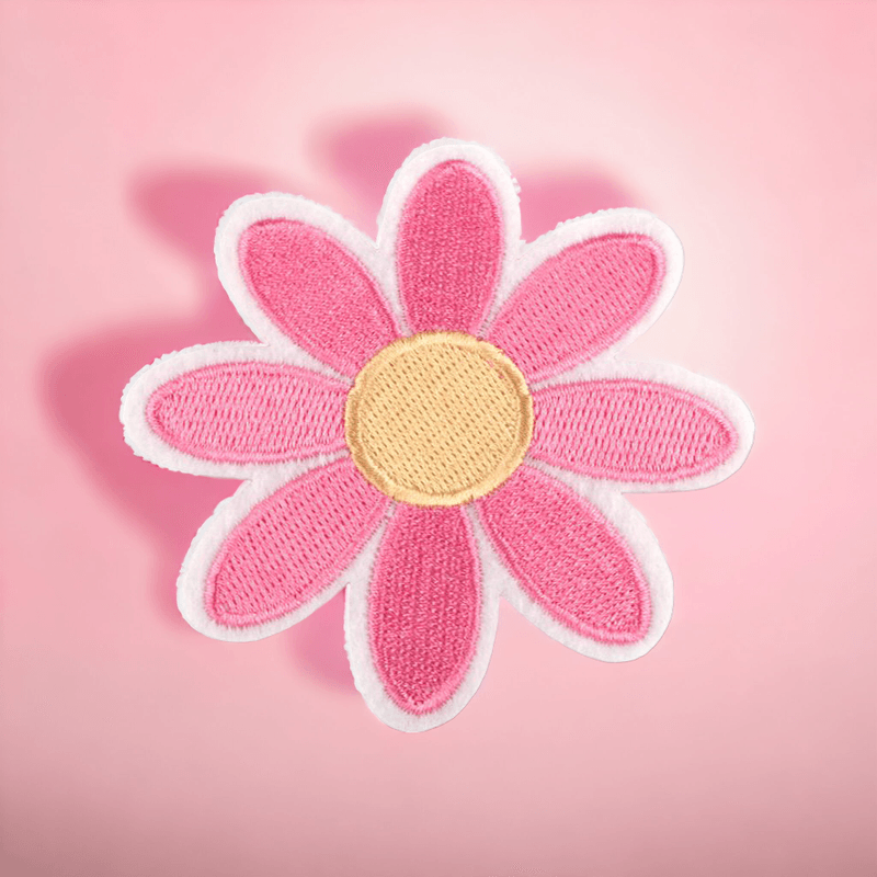 Casa si Gradina - Decoratiuni - DIY - Articole mercerie - Aplicatie termoadeziva brodata Crisalida, 83 mm, floare Roz - Infinity.ro