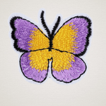 Casa si Gradina - Decoratiuni - DIY - Articole mercerie - Aplicatie termoadeziva brodata, 36 x 40 mm Fluture violet si galben - Infinity.ro