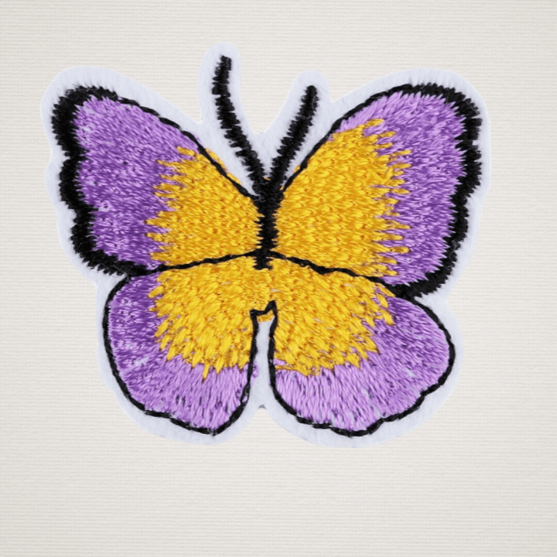 Casa si Gradina - Decoratiuni - DIY - Articole mercerie - Aplicatie termoadeziva brodata, 36 x 40 mm Fluture violet si galben - Infinity.ro