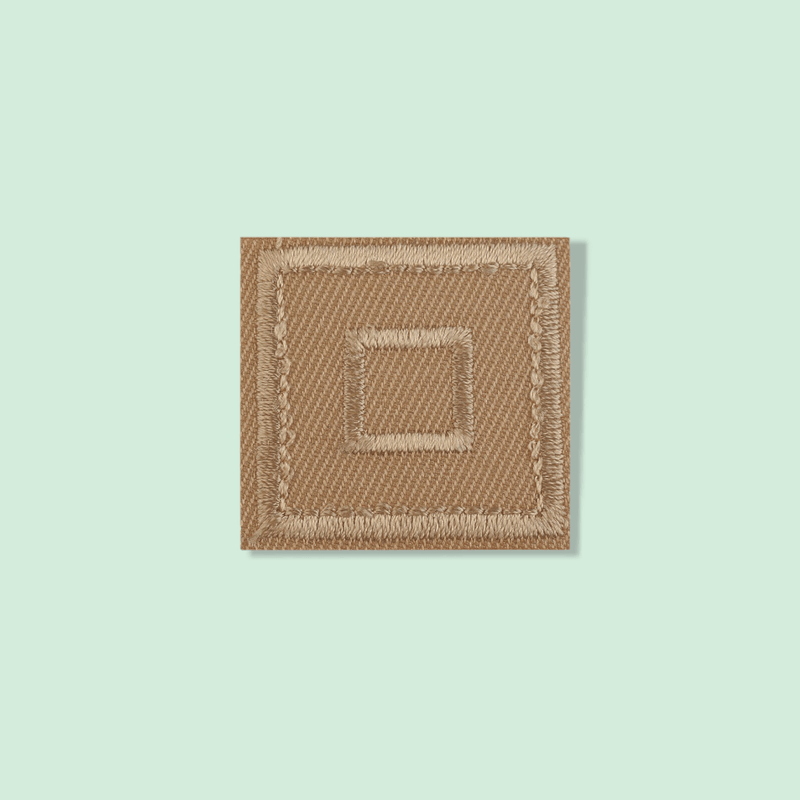 Casa si Gradina - Decoratiuni - DIY - Articole mercerie - Petic termoadeziv patrat Crisalida, 33 x 33 mm, Bej - Infinity.ro