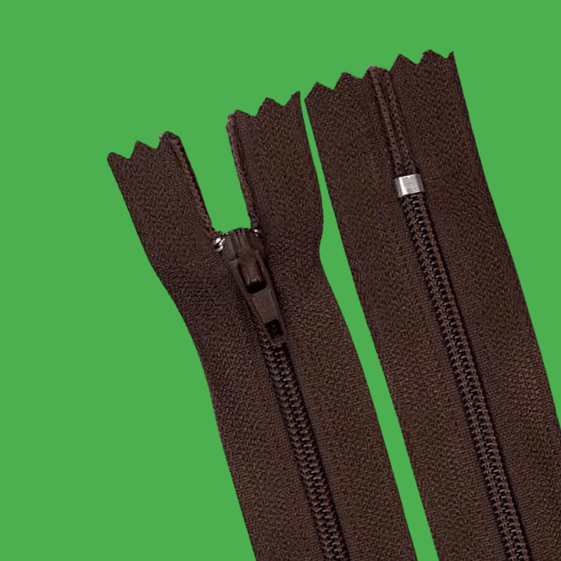 Casa si Gradina - Decoratiuni - DIY - Articole mercerie - Fermoar spiralat nedetasabil Crisalida, lungime 18 cm Maro inchis - Infinity.ro