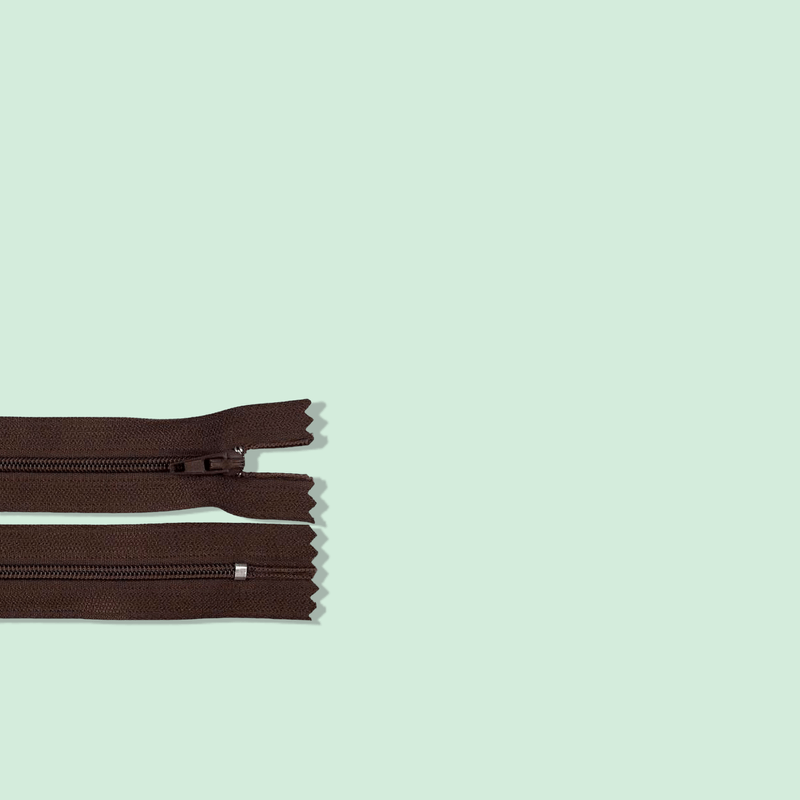 Casa si Gradina - Decoratiuni - DIY - Articole mercerie - Fermoar spiralat nedetasabil Crisalida, lungime 18 cm Maro inchis - Infinity.ro