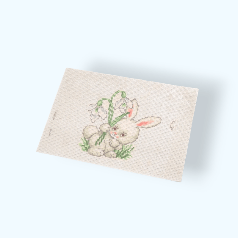 Casa si Gradina - Decoratiuni - DIY - Articole mercerie - Set de brodat pentru copii, model imprimat 14 x 20 cm, Iepuras - Infinity.ro