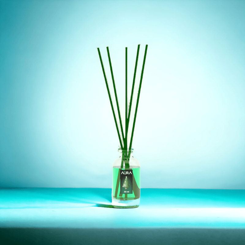 Casa si Gradina - Decoratiuni - Aromaterapie si lumanari - Odorizante camera - Odorizant camera 0% alcool Aura, 4 saptamani, Brad 30 ml - Infinity.ro