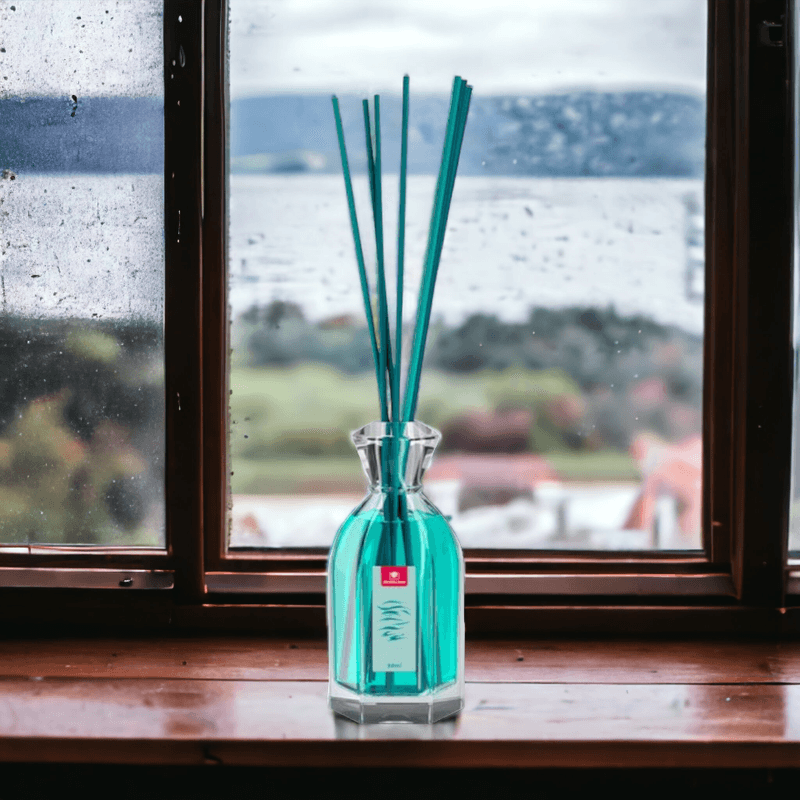 Casa si Gradina - Decoratiuni - Aromaterapie si lumanari - Uleiuri esentiale aromaterapie - Odorizant camera 0% alcool Cristalinas Briza marina, 12 saptamani, 90 ml - Infinity.ro