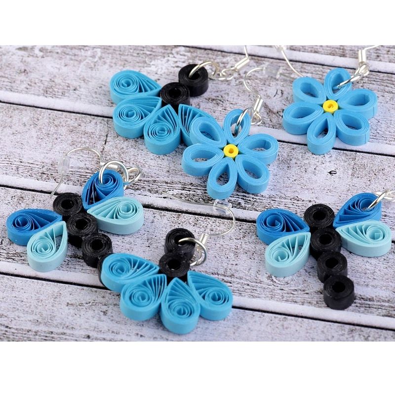 Jucarii, Copii si Bebe - Jucarii si jocuri - Jucarii & jocuri educative - Seturi de artizanat - Sablon pentru Quilling cu suport din pluta 15 x 21 cm, Alb - Infinity.ro