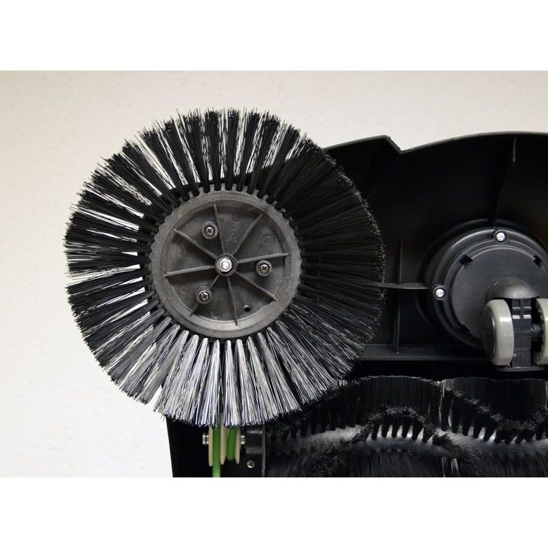 Casa si Gradina - Gradinarit si plante - Utilaje gradina - Aspiratoare, suflante si tocatoare - Masina de maturat GKM 700 Guede 16787, 700 mm - Infinity.ro