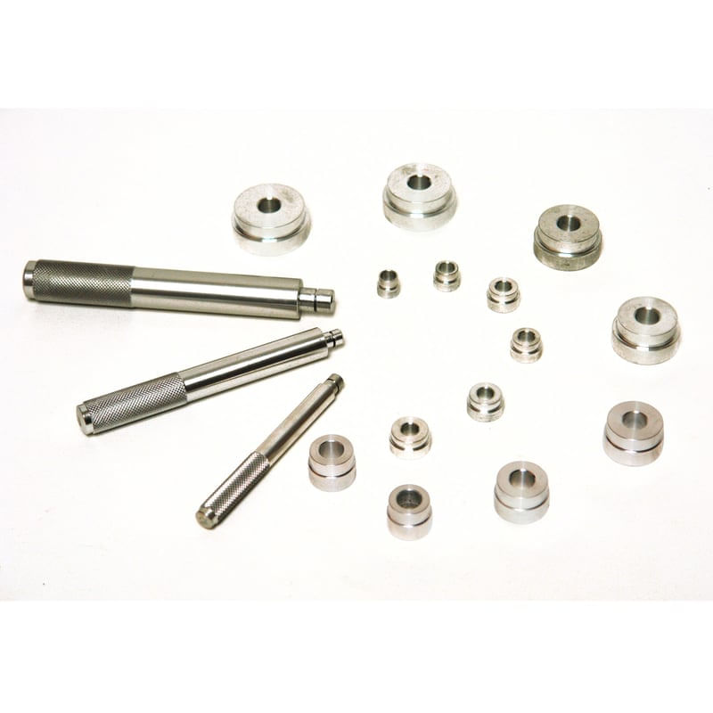 Auto si Moto - Piese auto si accesorii - Piese auto - Sisteme de directie - Set demontare rulmenti, simering si bucse Dema 18600, 17 piese - Infinity.ro