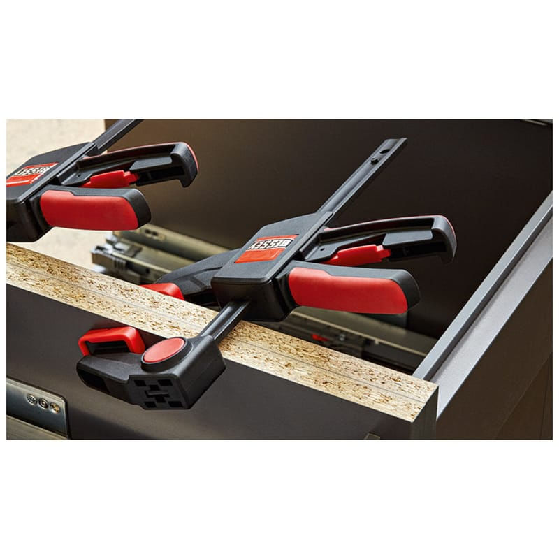 Casa si Gradina - Constructii - Scule electrice si accesorii - Menghine si cleme fixare - Menghina de tamplarie pentru strangere departare Bessey EZM15-6, 60x150 mm - Infinity.ro