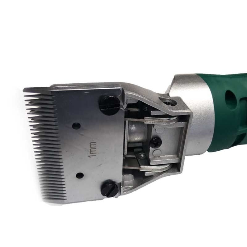 Petshop - Ingrijire si Igiena - Aparate de ingrijire - Aparate tuns animale - Rezerva lama pentru masina de tuns cai, bovine 19904 Troy 19904-R1, 1 mm - Infinity.ro