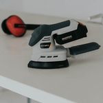 Casa si Gradina - Constructii - Scule electrice si accesorii - Slefuitoare - Masina de slefuit triunghiulara cu vibratii fara acumulator Maxxpack Collection Batavia 7063093, 18 V, 12000 rpm - Infinity.ro