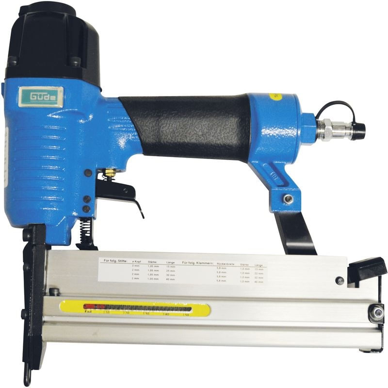 Casa si Gradina - Constructii - Scule profesionale - Scule pneumatice - Capsator pneumatic pentru capse si cuie Guede 40220, kit - Infinity.ro