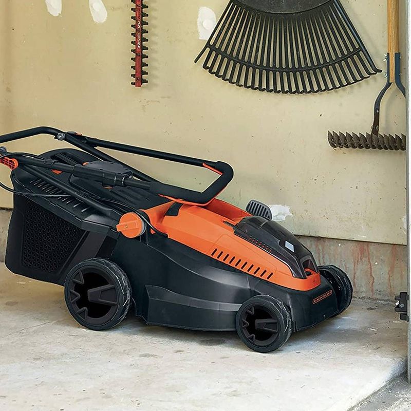 Casa si Gradina - Gradinarit si plante - Utilaje gradina - Masini de tuns iarba - Motocoasa, Masina pentru tuns gazon, iarba, acumulator 36V, 38 cm, 2x2.5 Ah Li-Ion, Black+Decker - Infinity.ro