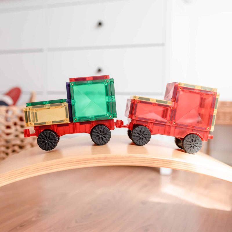 Jucarii, Copii si Bebe - Jucarii si jocuri - Seturi de constructie si cuburi - Seturi de constructie - Magnetic Tiles Set constructie magnetic, 24 piese masinute - Infinity.ro