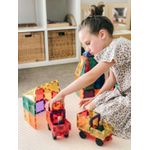 Jucarii, Copii si Bebe - Jucarii si jocuri - Seturi de constructie si cuburi - Seturi de constructie - Magnetic Tiles Set constructie magnetic, 24 piese masinute - Infinity.ro