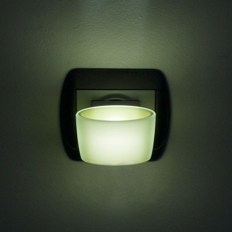 Casa si Gradina - Corpuri si surse de iluminat - Veioze si lampi - Lampi de veghe - Lampa De Veghe Led Cu Senzor Tactil, Verde - Infinity.ro