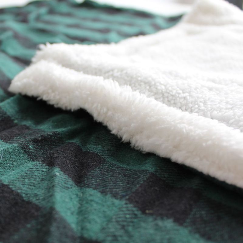 Petshop - Accesorii petshop - Culcusuri si custi - Culcusuri si saltele - Culcus catei cu paturica si jucarie verde-negru 50x40cm - Infinity.ro