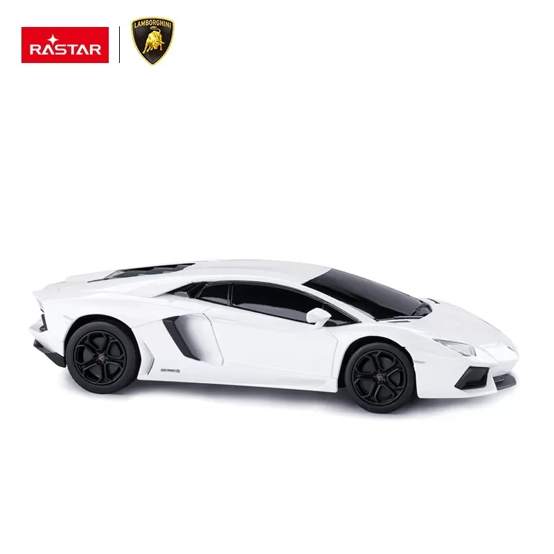 Jucarii, Copii si Bebe - Jucarii si jocuri - Vehicule si jucarii cu telecomanda - Masinute - Masina cu telecomanda lamborghini aventador alb cu scara 1 la 24 - Infinity.ro