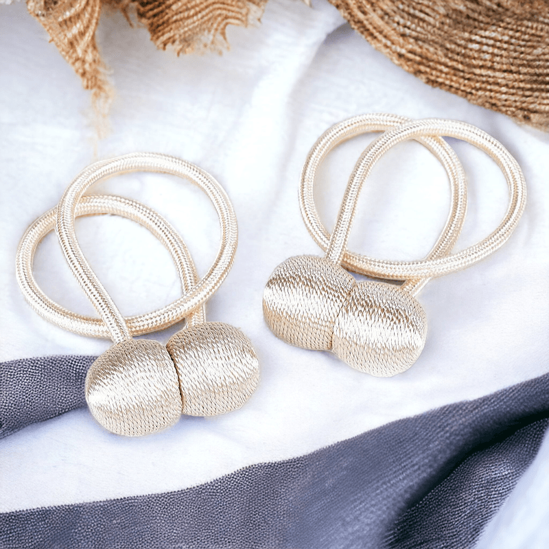 Casa si Gradina - Textile si covoare - Perdele si draperii - Accesorii perdele si draperii - Set 2 magneti decorativi pentru perdele si draperii, Crem - Infinity.ro