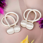 Casa si Gradina - Textile si covoare - Perdele si draperii - Accesorii perdele si draperii - Set 2 magneti decorativi pentru perdele si draperii, Crem - Infinity.ro