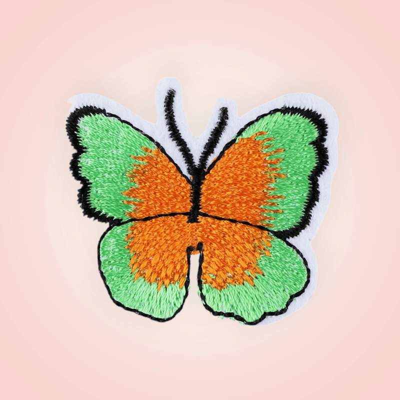 Casa si Gradina - Decoratiuni - DIY - Articole mercerie - Aplicatie termoadeziva brodata, 36 x 40 mm Fluture verde deschis si portocaliu - Infinity.ro