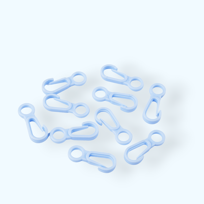 Casa si Gradina - Decoratiuni - DIY - Articole mercerie - Set 10 mini carabine din plastic 12 x 32 mm Albastru deschis - Infinity.ro